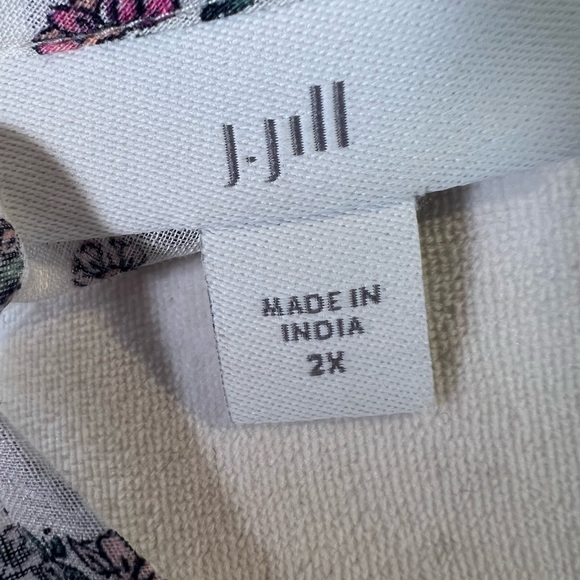 J Jill cotton v neck blouse - Picture 7 of 8